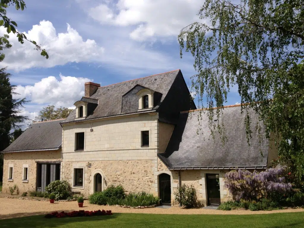 image de Rénovation à Angers : pourquoi le contractant général devient la solution la plus sûre en 2026 ?