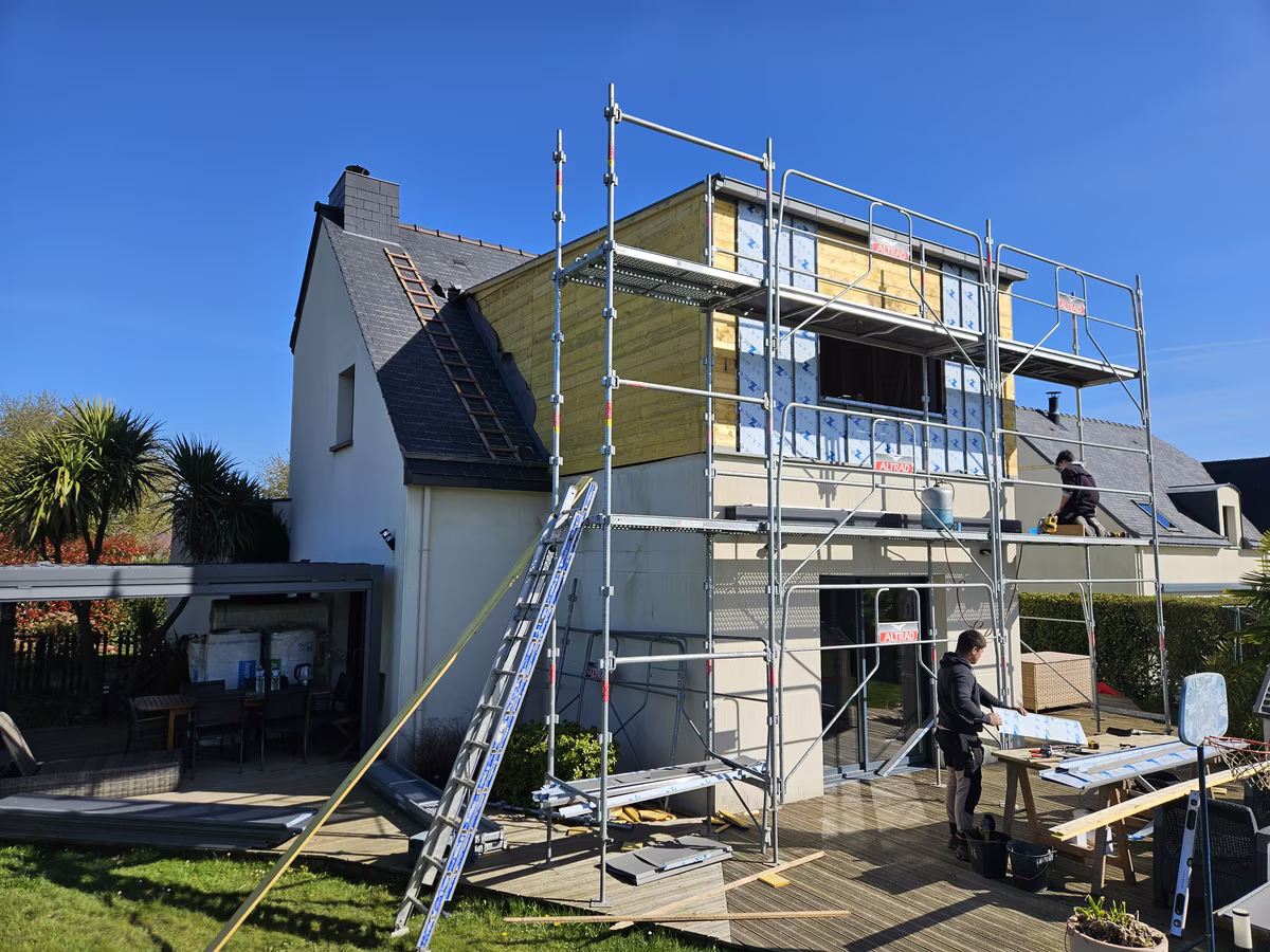 header activ travaux Démarrage d'un projet de surélévation, le 23 mars 2026