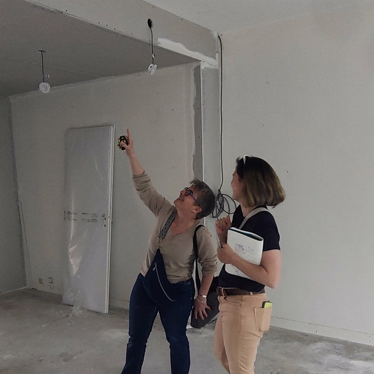 header activ travaux Partenariat Architecte d'intérieure pour des projets de rénovation sur La Rochelle, le 4 mai 2026