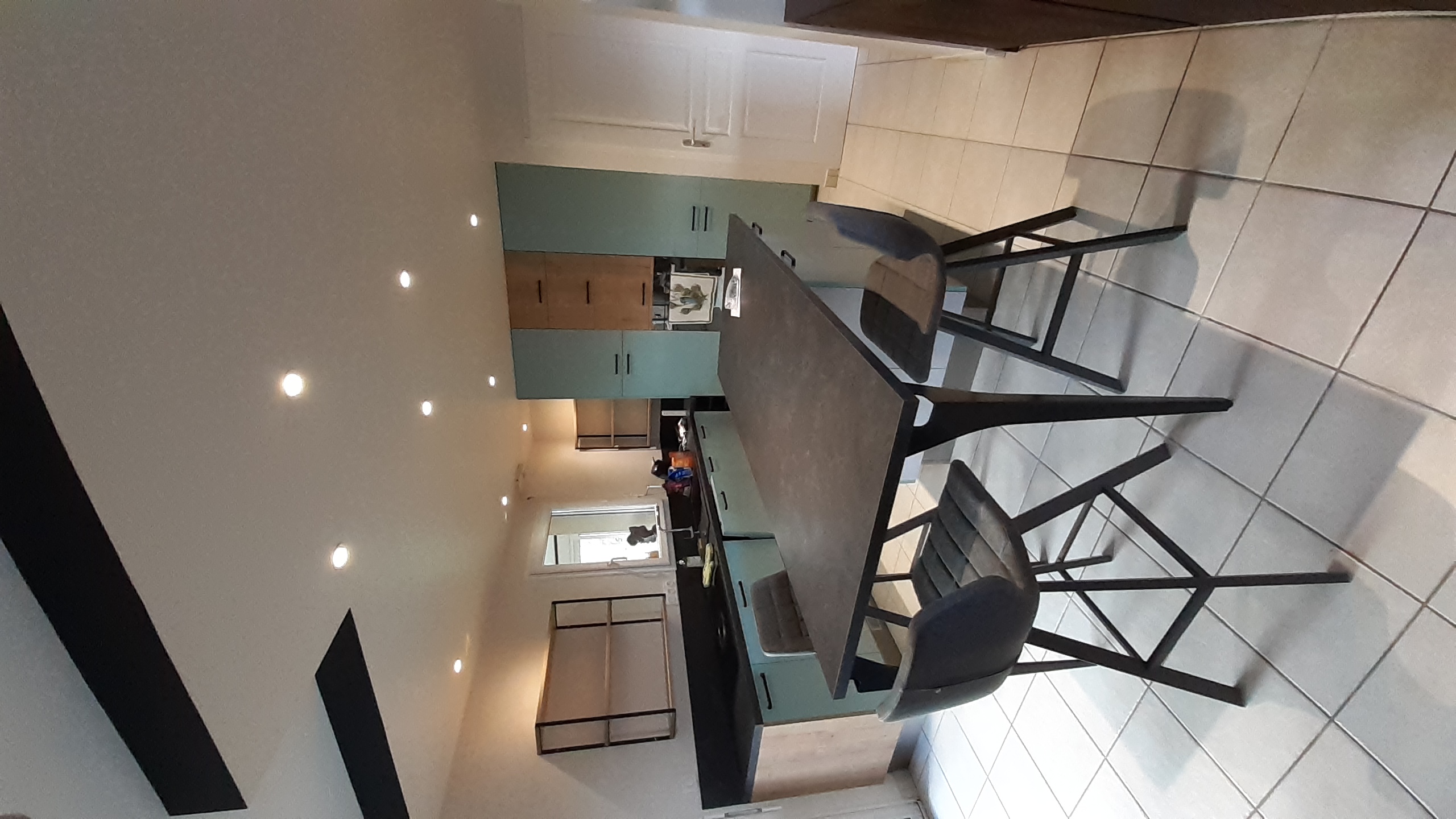 Réalisation Rénovation de cuisine à Saint-Brandan : modernité et confort au quotidien - Saint-Brandan