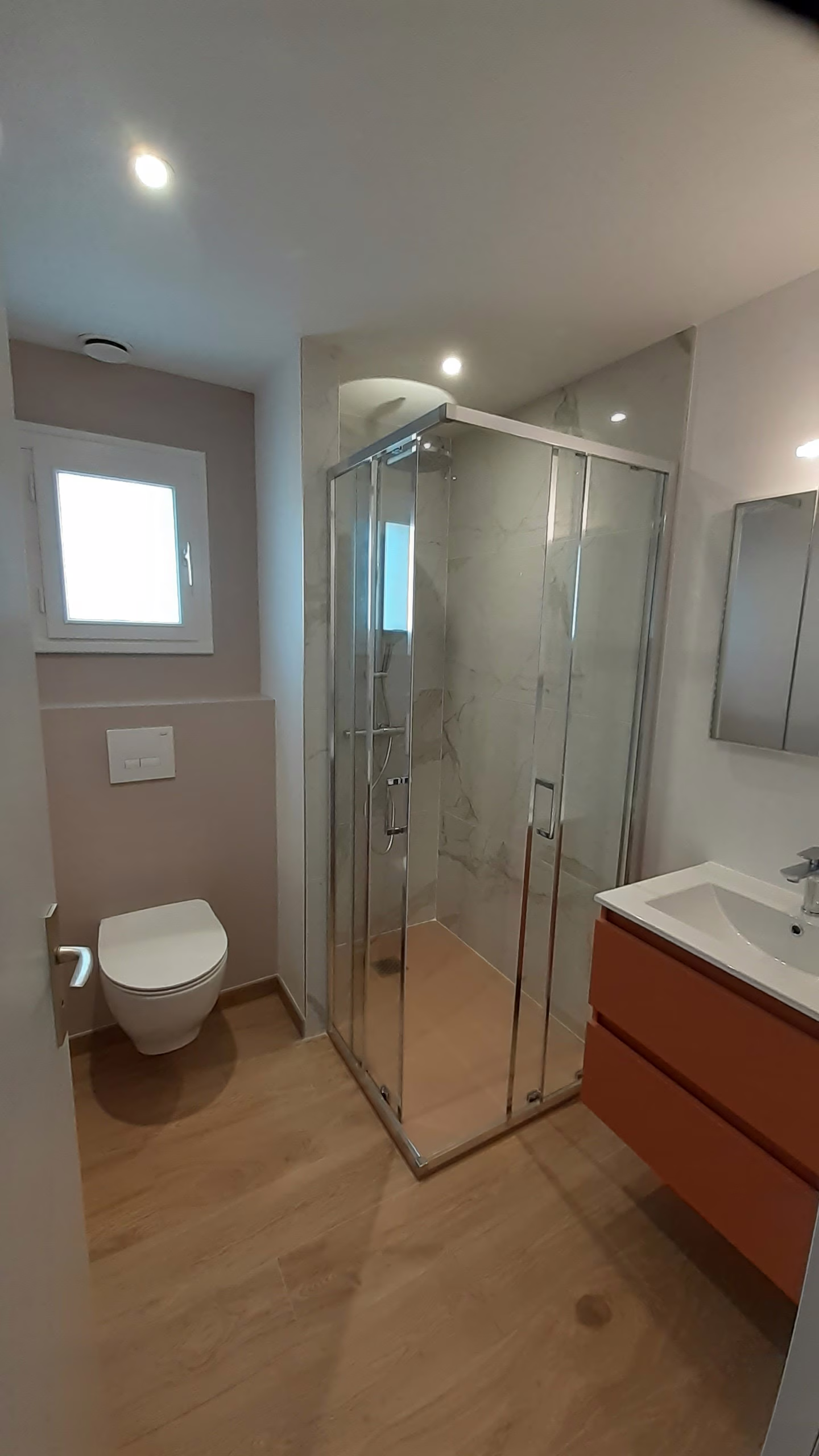 Créer une salle d’eau là où il n’y en avait pas : mission réussie à Ploufragan - Ploufragan