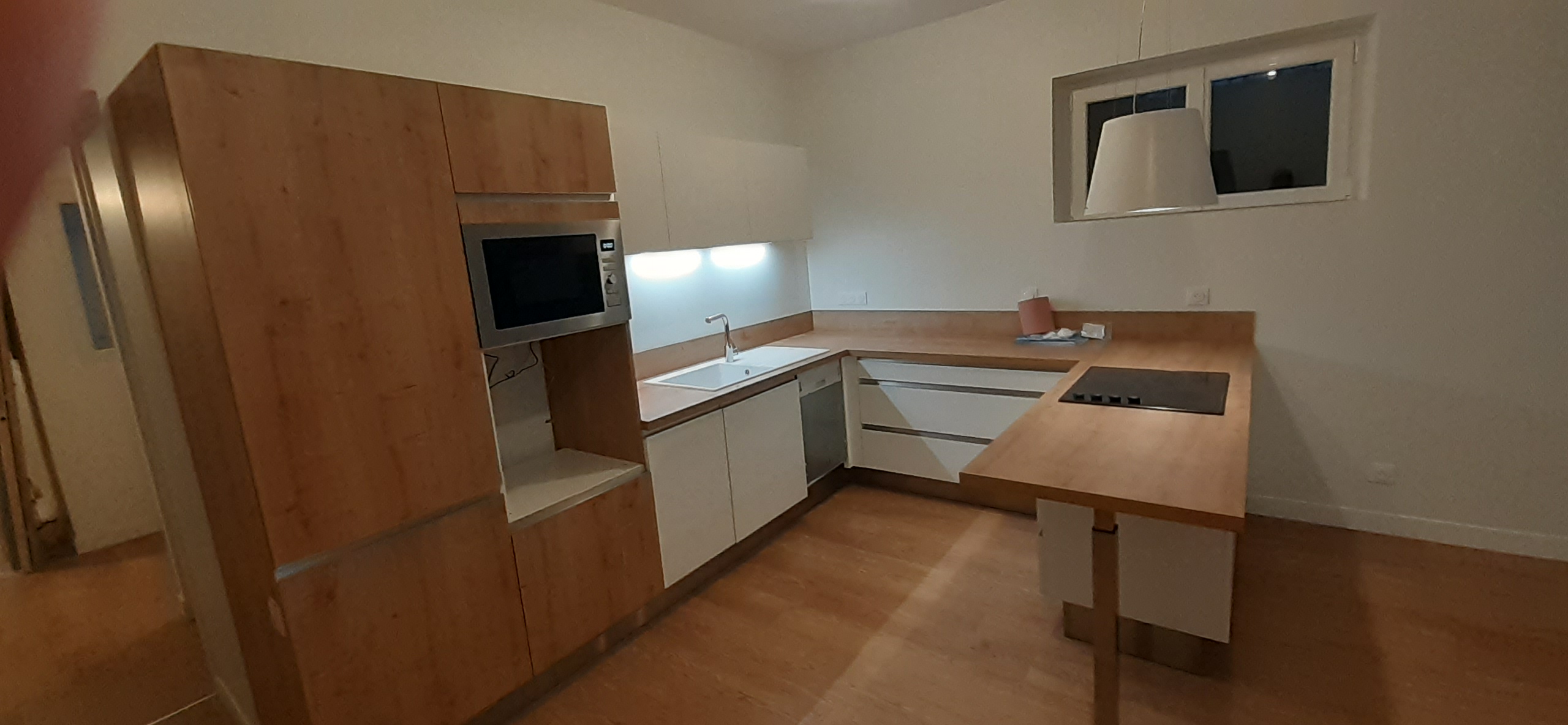 Réalisation Une rénovation totale, technique, multi-lots et pilotée en contractant général. - Saint-Brieuc