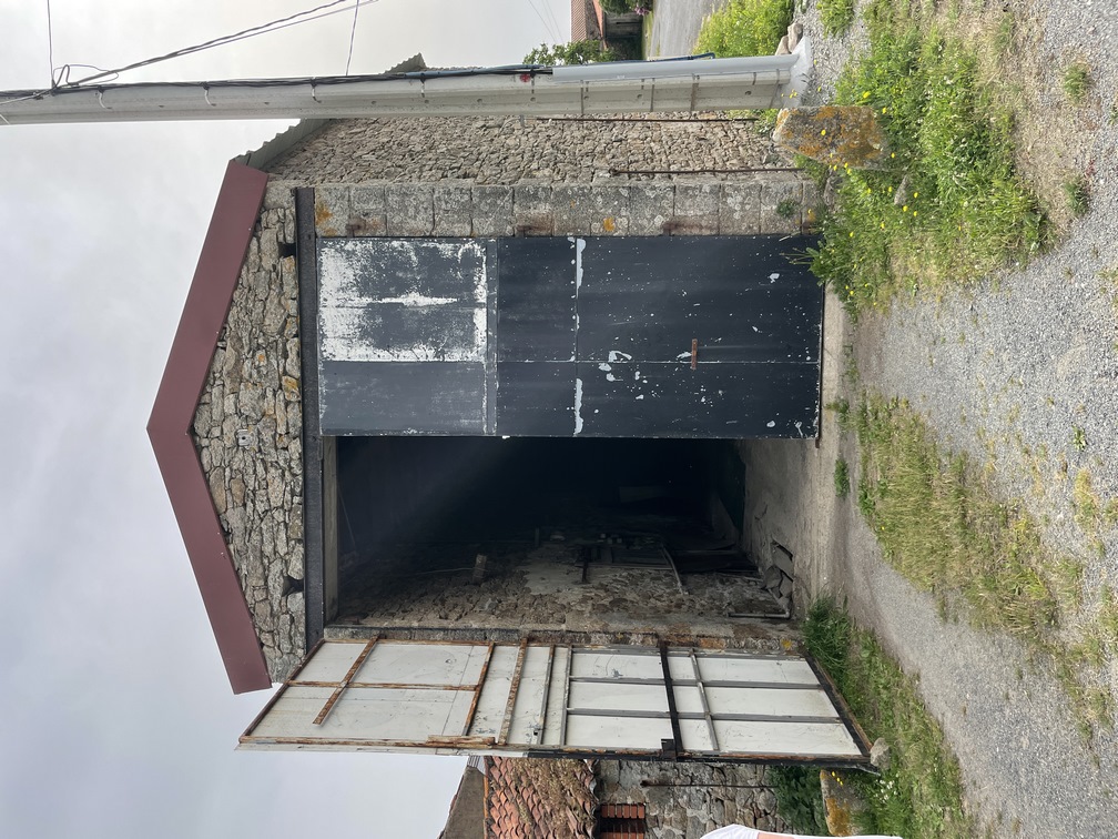 Réalisation Rénovation d’une grange en maison d’habitation à La Bruffière (Vendée) – Un projet global signé Acti - La Bruffière