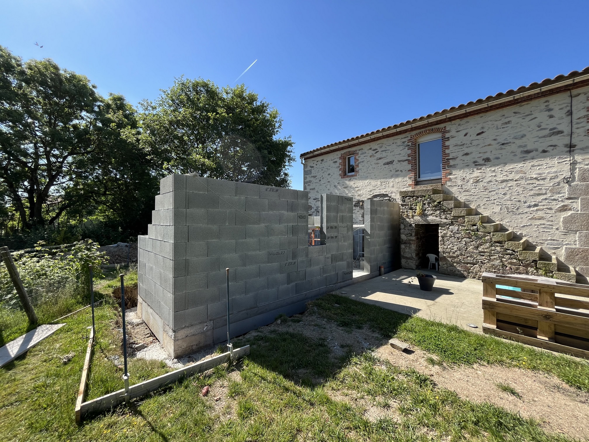 Réalisation Construction d’une suite parentale avec toit-terrasse - Montaigu-Vendée
