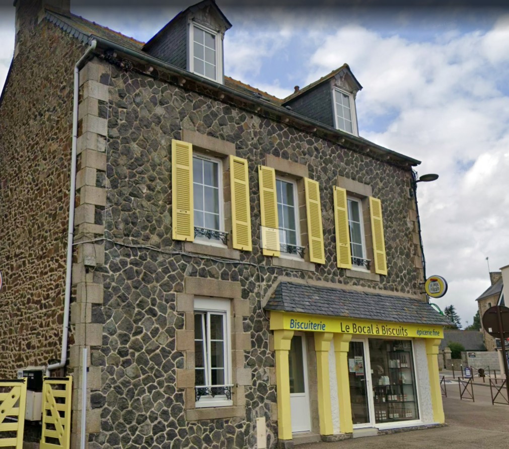 Réalisation Transformer un immeuble complet : commerce + logements, en une seule mission - Plourhan