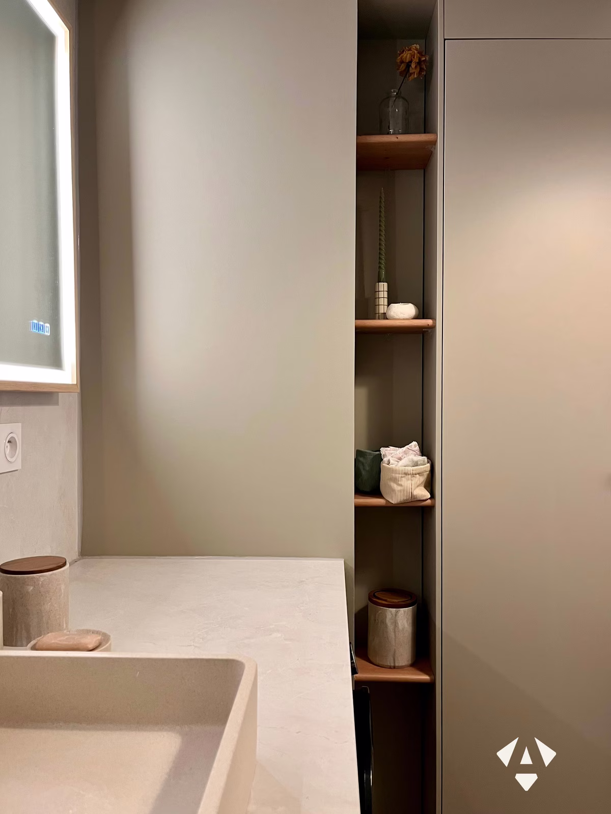 Rénovation intérieure à Rennes (35) : Un nouvel élan pour la pièce de vie et l’entrée - Rennes