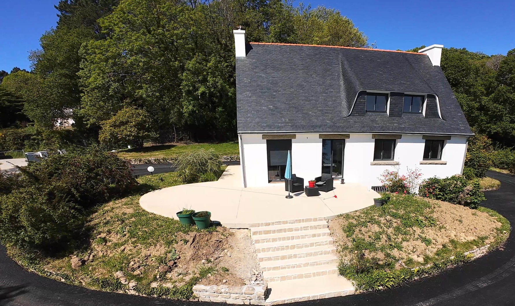 Réalisation Maison de la pointe sur vire-court - Rénovation totale intérieur et extérieur - Plomelin