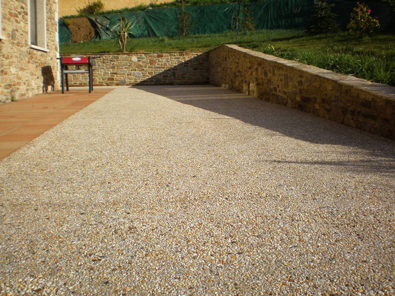 Réalisation Quand une cour devient un vrai espace de vie - Ploufragan